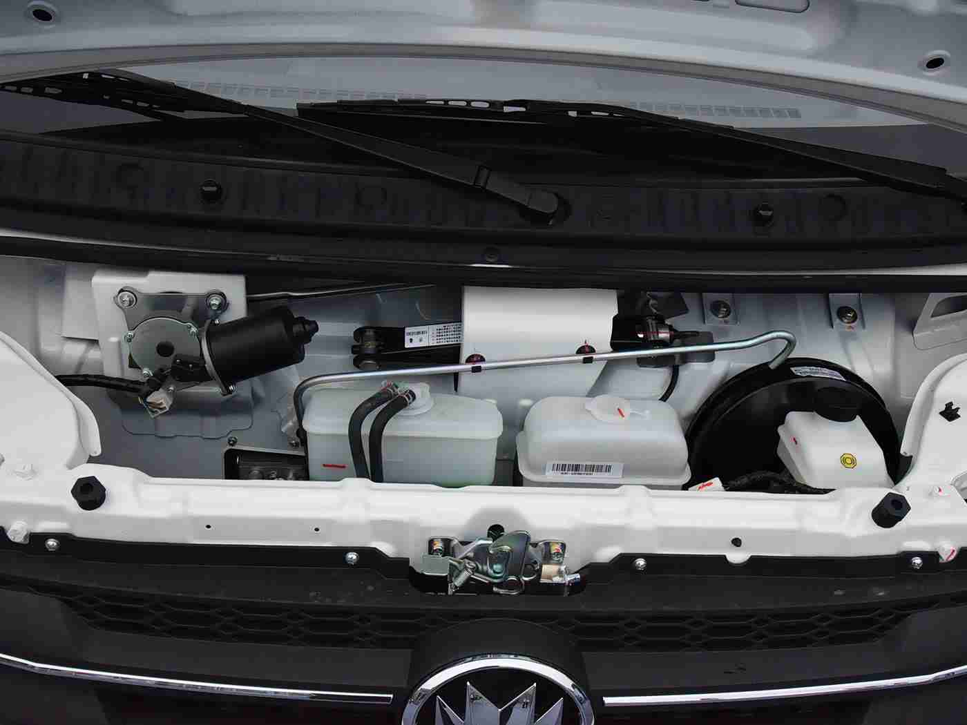 挠脚心+折磨+抹油+哭喊作文:润滑系统保养全攻略,避免发动机故障的隐秘陷阱-2