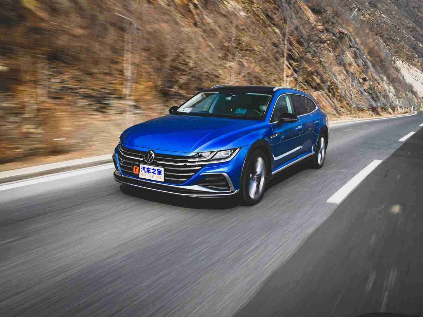 OPPO黄色软件:智能车载系统革新驾驶体验,安全便捷更个性-3