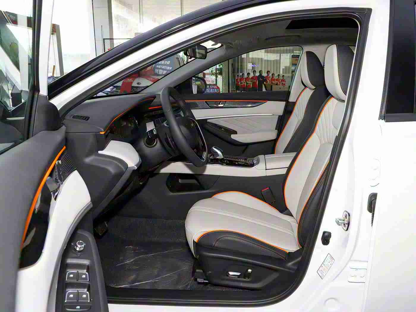 17c吃瓜黑料爆料:二手车市场陷阱频现,专家教你如何识别事故车调表车泡水车-2