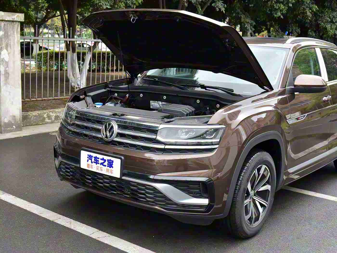 国产乱伦自拍:国产紧凑级SUV市场激战正酣,三强鼎立谁将胜出-3