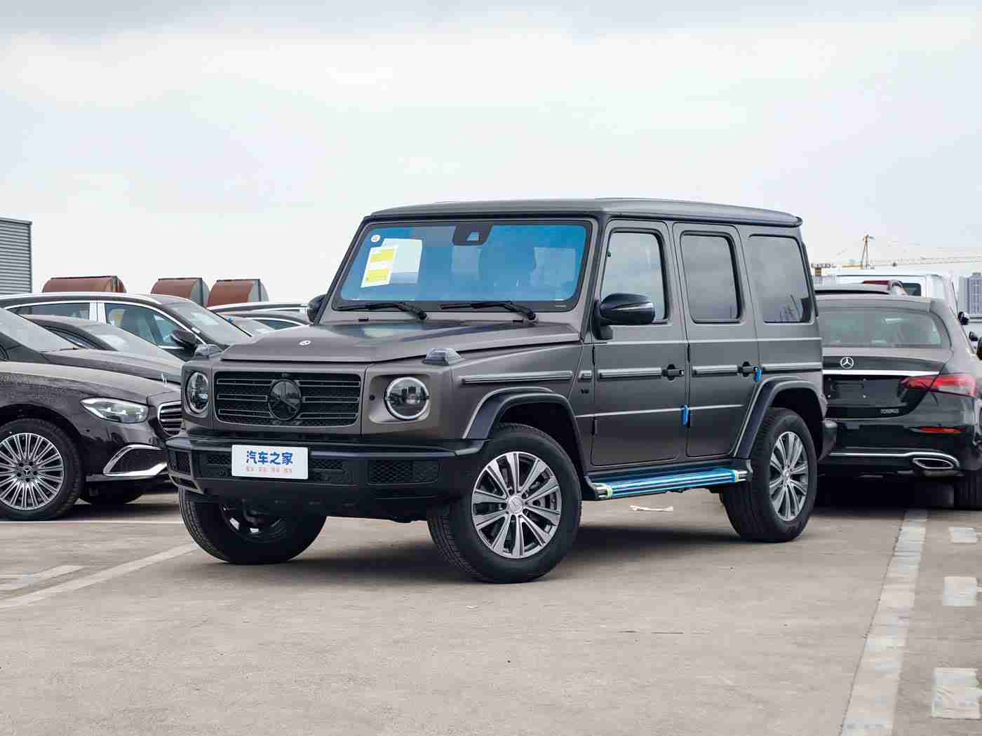 将界2第3集截了一段视频51秒：当钢铁学会思考，你的座驾开始懂你-2