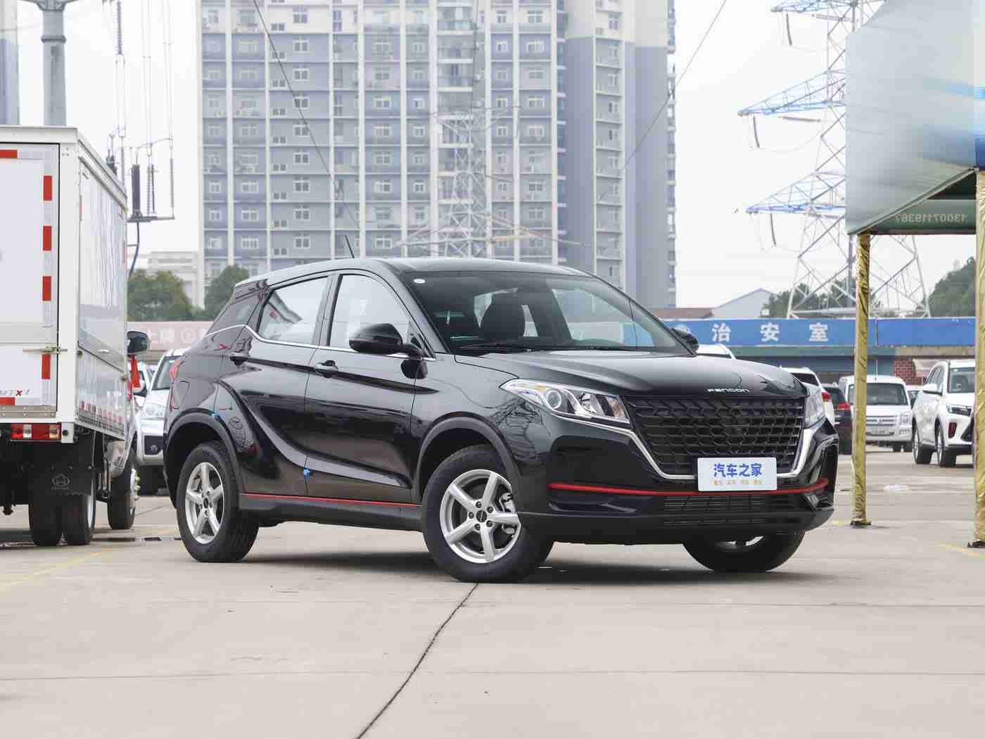 五月天婷婷丁香花：都市精致出行新选择，深度评测热门智能电动座驾-2