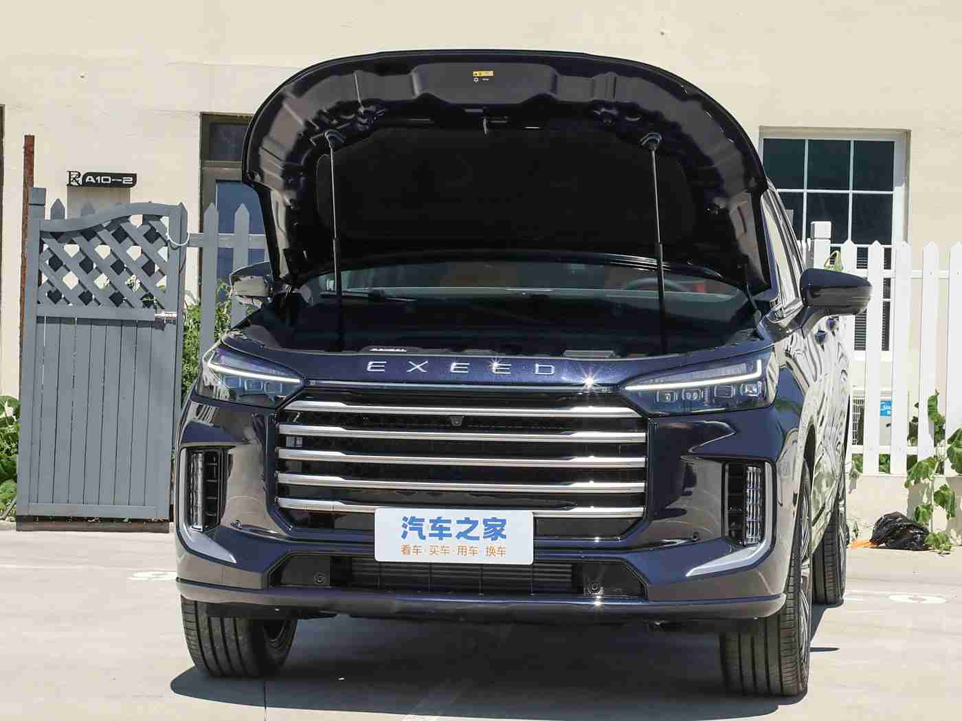 xaxmanya, uzun, haya, uzun:豪华SUV市场新趋势,持久奢华与卓越性能如何兼得-3