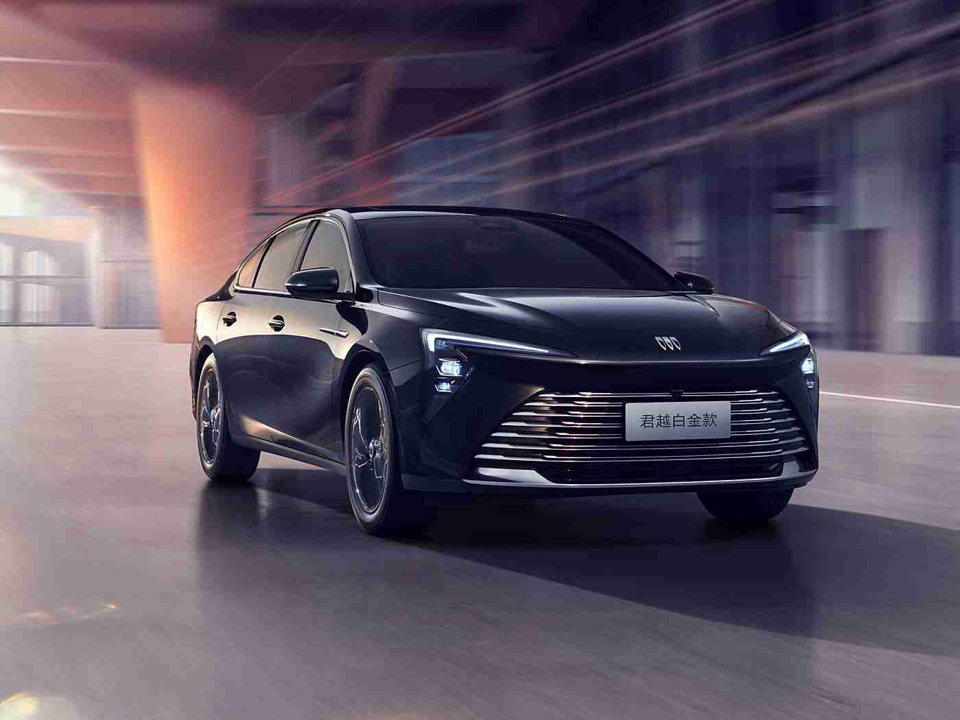 真人拔萝卜:硬派越野车脱困实战,选购指南与技巧解析-3