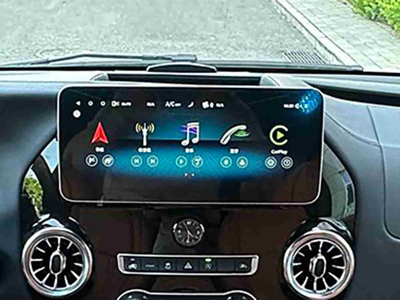 史莱姆大战胡桃：柔韧曲线与硬朗棱角的未来博弈-1