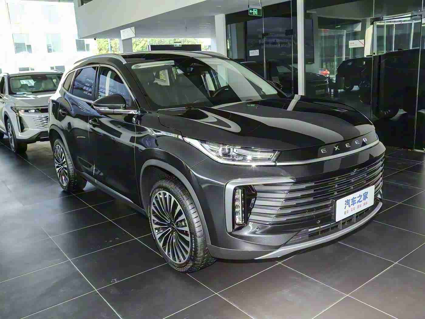 中国乱伦视频：同源不同命，热门兄弟车型深度对比与选购指南-4