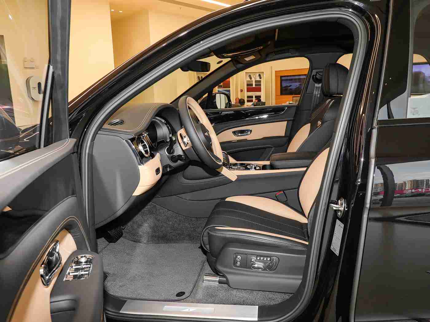 男生女生一起差差差app：双性视角共驾，选车路上的和谐之旅-1