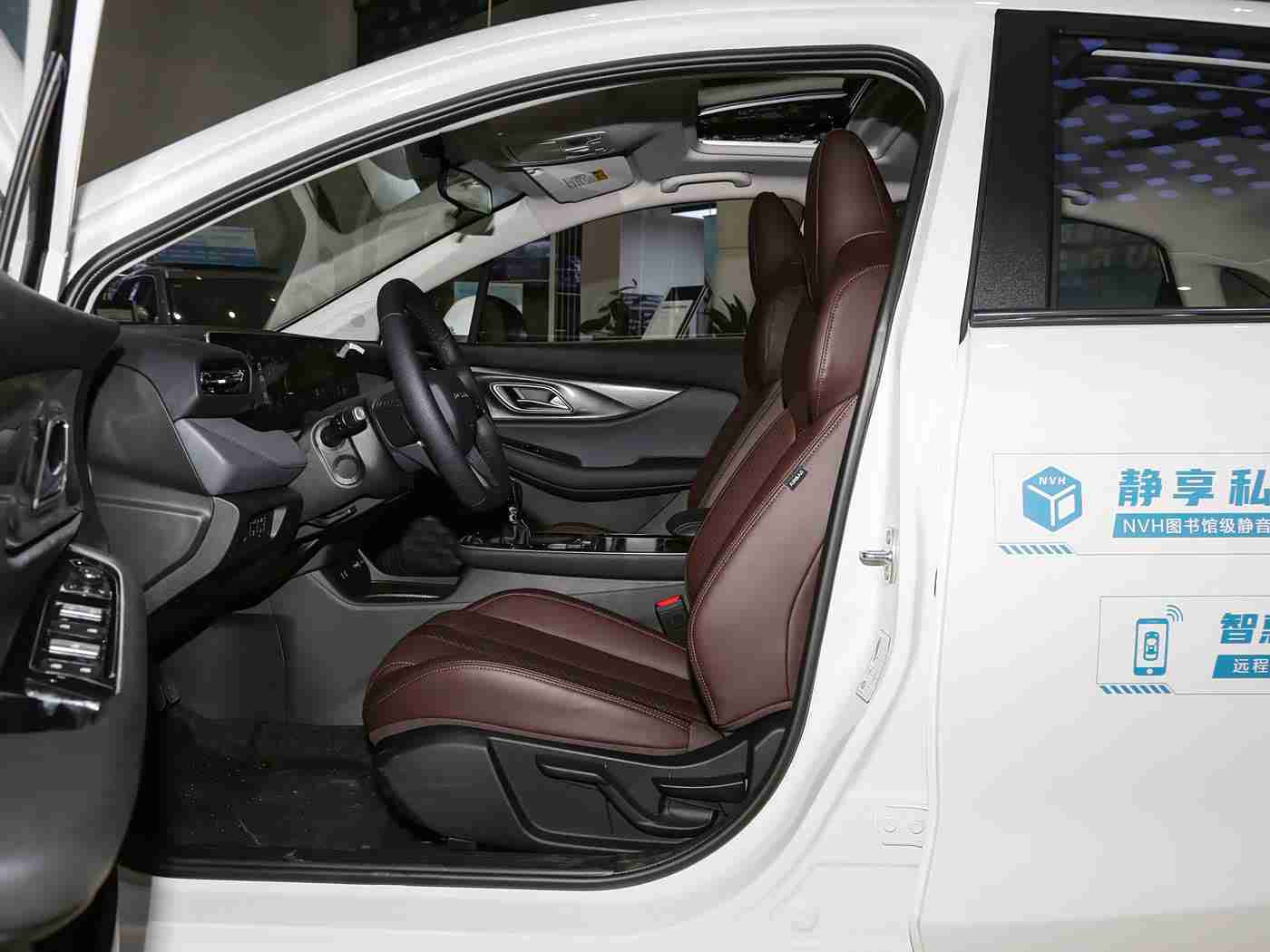 AV三级:2024年L3自动驾驶实测揭秘,奔驰蔚来宝马谁更胜一筹-4