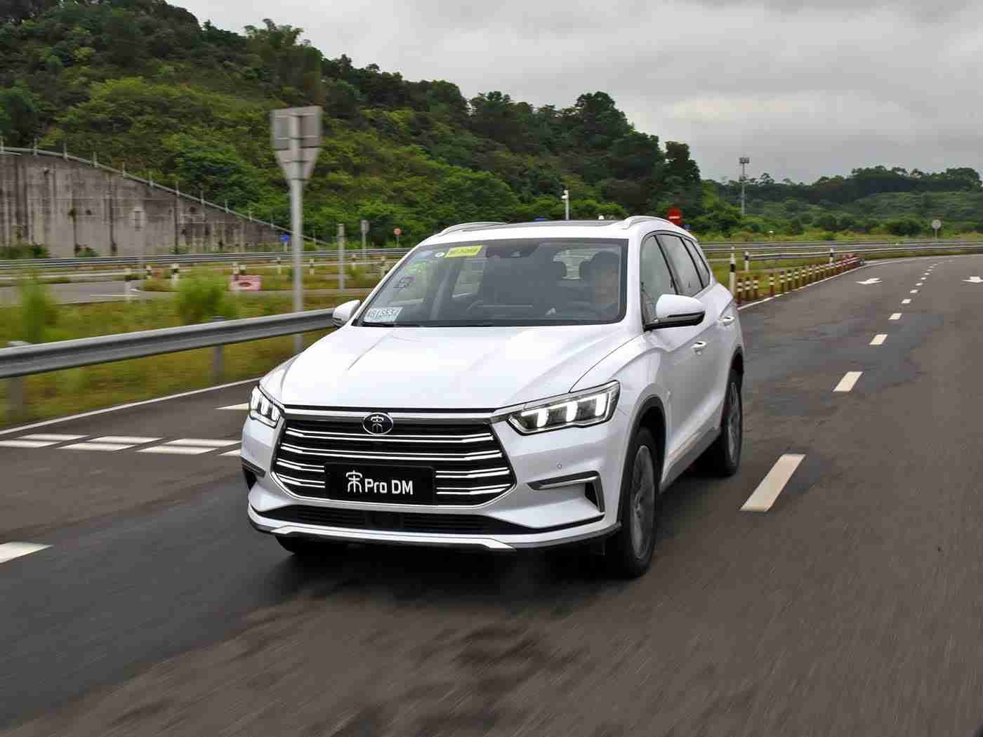 胡桃大战史莱姆：硬派越野与城市座驾终极对决,2023购车攻略揭晓答案-2