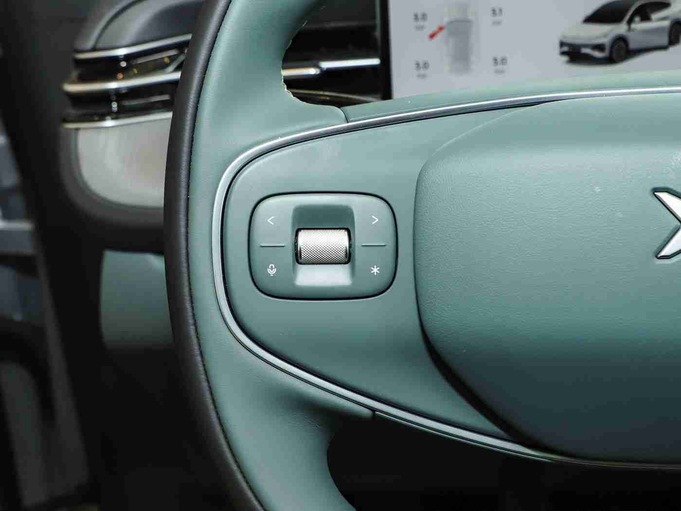 韩国三级HD中文字幕天美傳媒:驾驭未来,智能座舱与沉浸娱乐的完美融合之旅-5