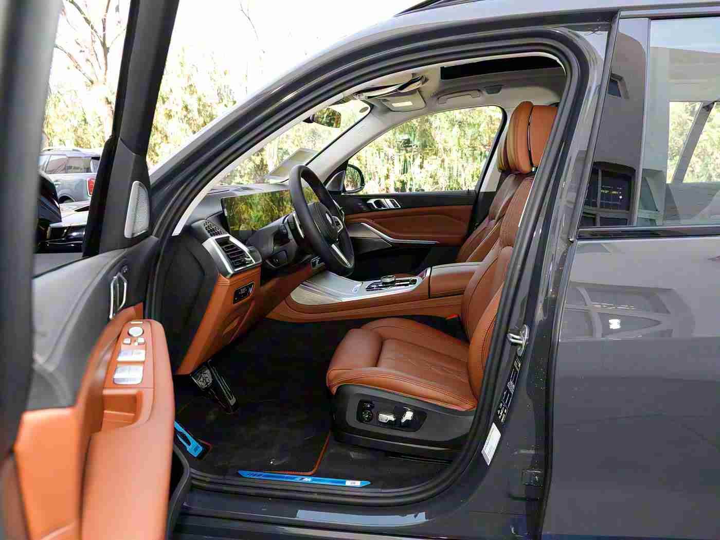 三级网曝吃瓜泄密黑料:车轮下的暗流,购车者必读的行业隐秘指南-1