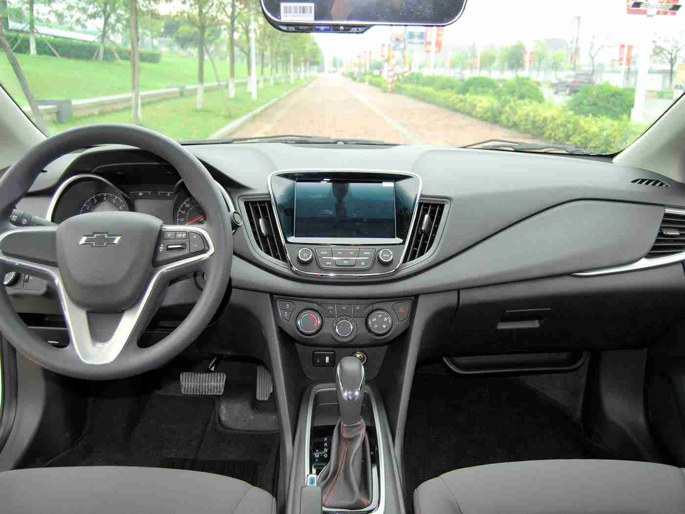 男生的香蕉插入女生的桃子:当四轮伙伴邂逅日常乐章,驶入生活缝隙的智慧之旅-4