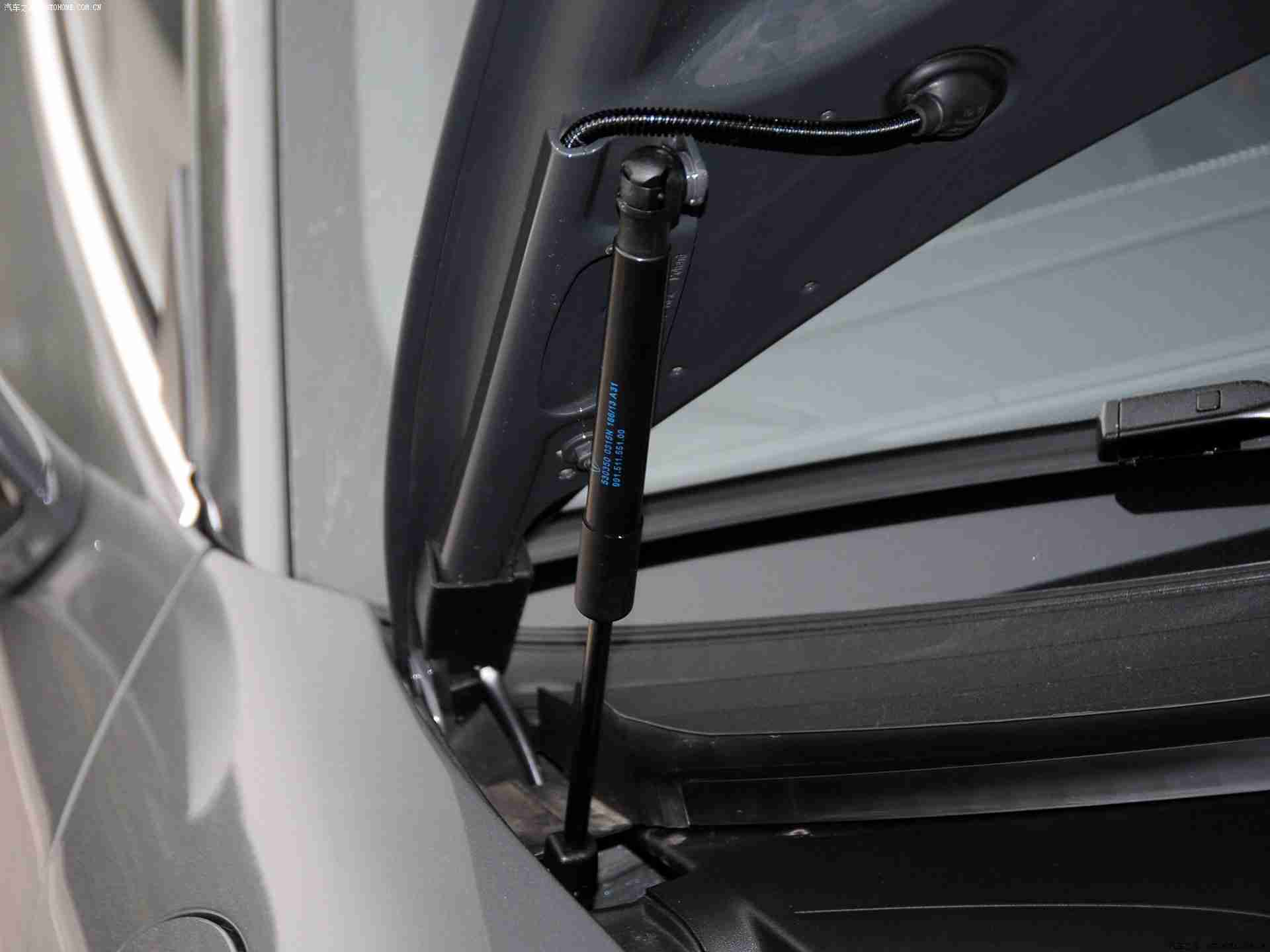 八重神子和丘丘人繁衍后代的视频:当汽车设计觉醒血脉,智能座驾的进化论正在上演-4