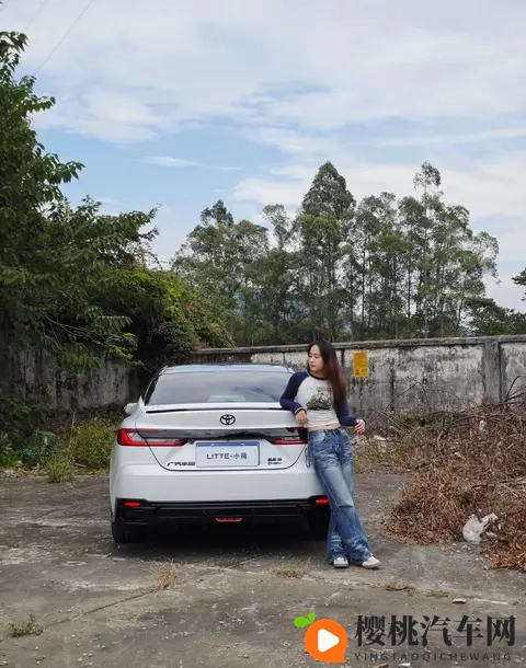 二十年前，凯美瑞等于一套房？如今国产车让它坐不住了-3