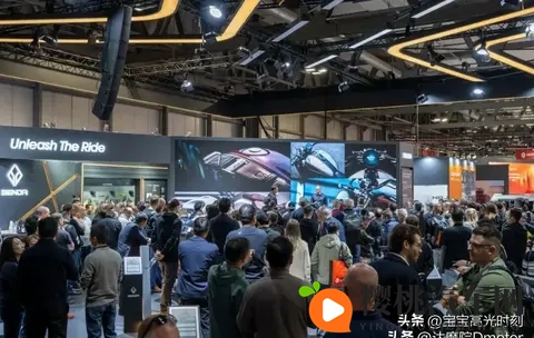 东方铁骑撞碎欧洲铁幕:中国制造的摩托展台惊变风云地-2