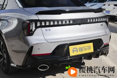 10万级燃油实力派!这车动力强、智能高,还提供购置税补贴?-2