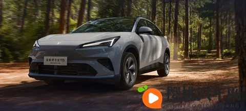 试完极狐T5,感觉之前看的车不香了-1