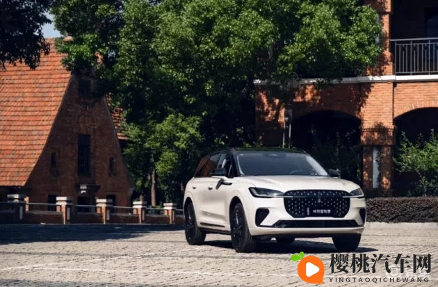 男女生差差差：汽车购车偏好大揭秘：男女差异明显，选车技巧全攻略-2