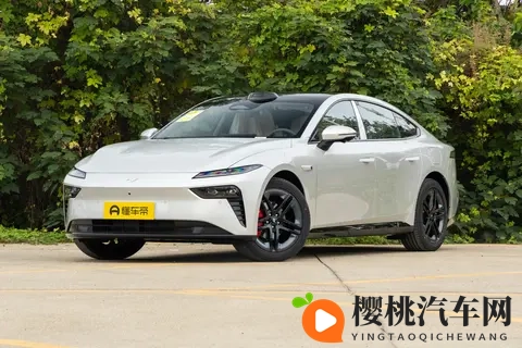 15万级轿跑新标杆？标配激光雷达，东风奕派eπ007+能否成爆款？-1