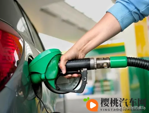 油价震荡下，车主该如何应对“加油焦虑”-2