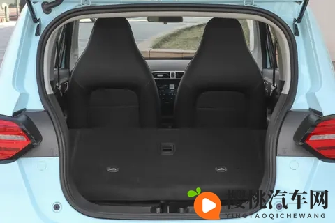 5 万级纯电家用车怎么选?零跑 T03 实测解析,帮年轻家庭精打细算-1