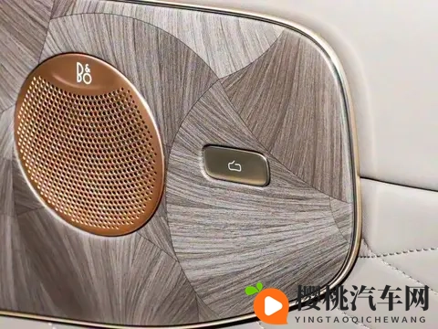 上汽最大号SUV预售3369万起!纯电续航402公里的增程车-1