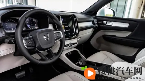 第215期：到底是谁在买沃尔沃XC40？-3