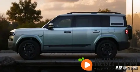 RAV4荣放测评:省油、能装、保值率高!但“智能座舱”是硬伤?-3