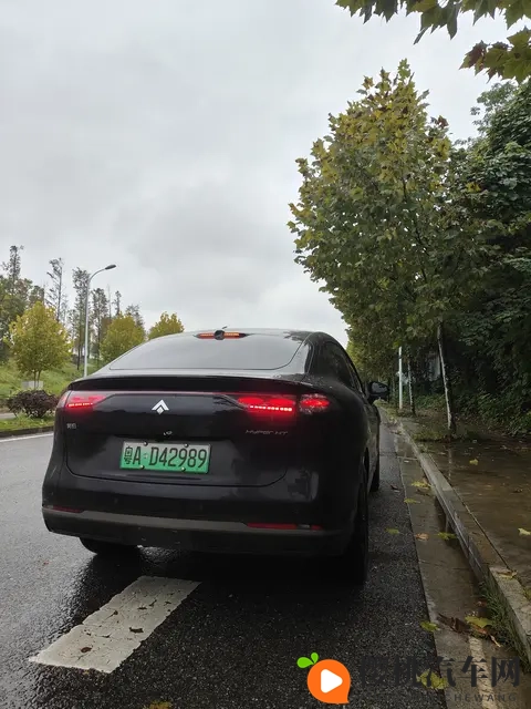 昊铂HT vs 燃油车：通勤成本的“省”级对决-2