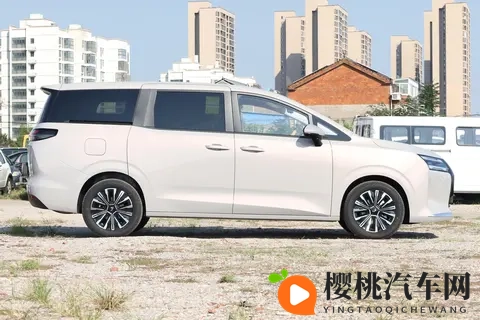 星光730 真7座电动侧滑门 10万级家用多动力MPV-1