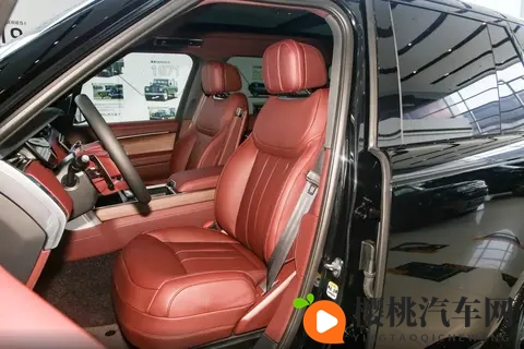 经典永不过时？揽胜外观设计相对“保守”，动力稳重而强劲-2