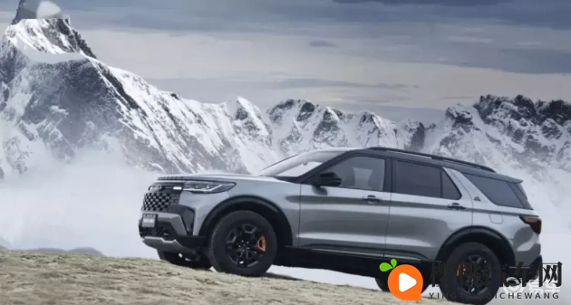 动漫人物打扑克：汽车品牌新玩法，动漫跨界吸睛大揭秘-1