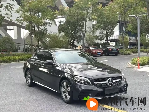 15万多拿下21年奔驰C级,豪华品牌触手可及?-1
