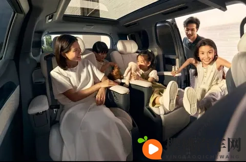 双十一给家人豪礼:极氪009限时权益来袭,宜商宜家的豪华MPV之选-2