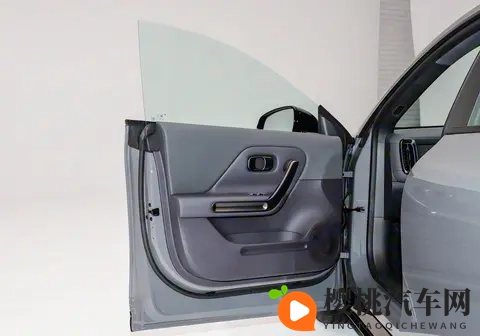 1058万元起，全新零跑lafa5开启预售，配激光雷达 续航最高605km-2