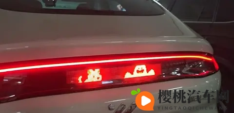 国产粉嫩美女无套被中出:国产汽车新宠:青春活力,性能卓越-2