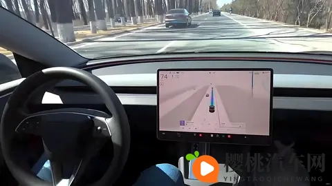 黄游下载3.0.3每天无限次免费大全免费2023:汽车应用新宠:免费资源每日畅享,驾驶乐趣升级-2