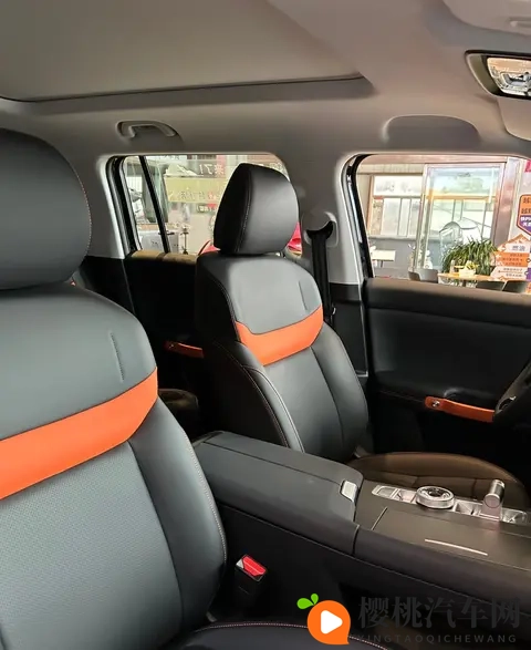 年轻人的“全能座驾”！BJ30旅行家如何拿捏“可城可野”？-1