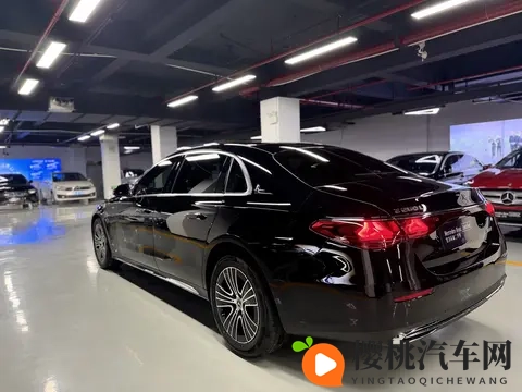 8千公里准新奔驰E级,一手车况,省下大笔购置税!-3