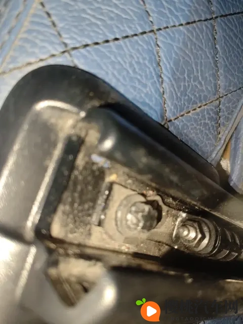 黄色不良软件下载:禁止下载涉黄不良软件-3