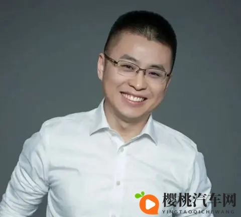 李凤刚开首例 “i人营销官”救得了北京现代？｜本周人物-2