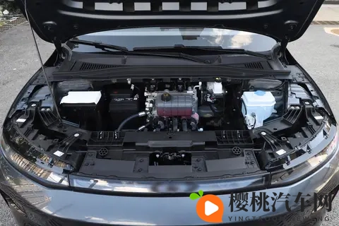 售价1198万,续航650km,配激光雷达,零跑B01值得选吗?-2