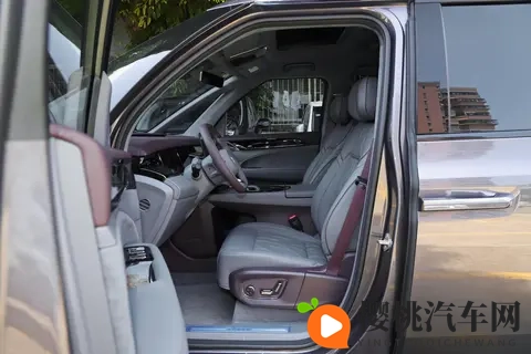 别乱买!给家人双十一的礼物,是极氪009这样的好车-3