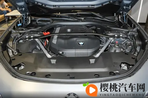 售价9190万元起，2026款宝马7系上市，配置升级，竞争奔驰S级-3