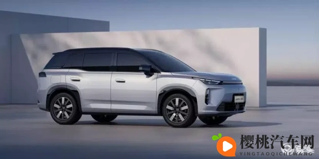 上课被学长揉花蒂喷水H:课堂上遭遇学长恶作剧,花蒂被喷水尴尬不已-1