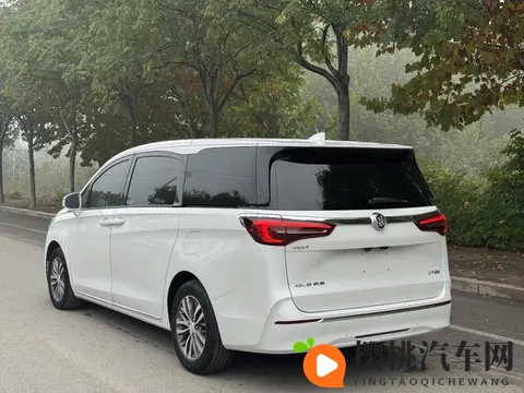 2088万拿下准新一手别克GL8,宜商宜家的陆上公务舱-2