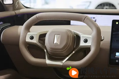 入门即满配,2026款阿维塔07能否成为25万级华为系满血SUV?-1