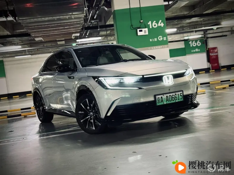 成品免费ppt网站：免费PPT模板下载，轻松制作演示文稿-1