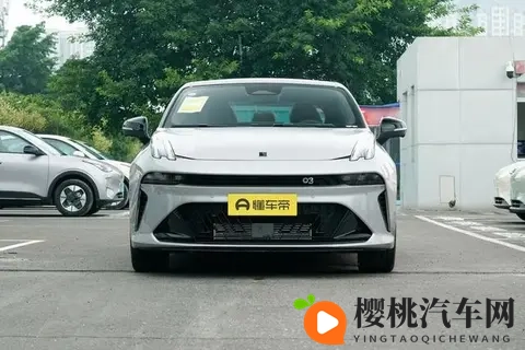 燃油钢炮全面进化 ，试驾第三代领克03，11月购车政策加持，香-3