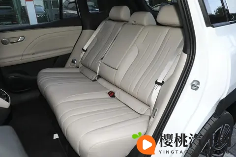 广汽又有新车预售，纯电_增程可选，轴距2775mm，入门不到12万-2